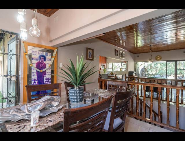 5 BEDROOM HOUSE FOR SALE IN RESERVOIR HILLS